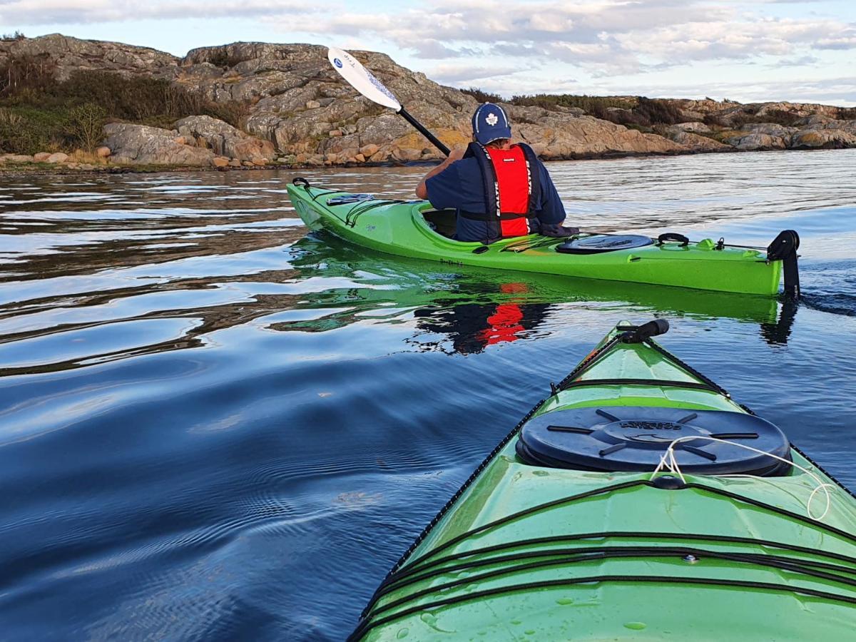 Skaergardsidyll Pa Bjoerkoe Med Gangavstand Till Havet Skarvik Экстерьер фото